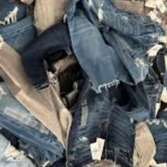 BOGO JEANS SALE!!!! free makeup on sales > $40!! - Picture 11 of 12